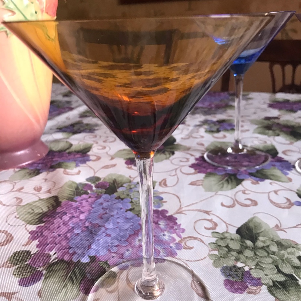 SOLD—-SIX HAND BLOWN MARTINI GLASSES - Picture 6 of 8